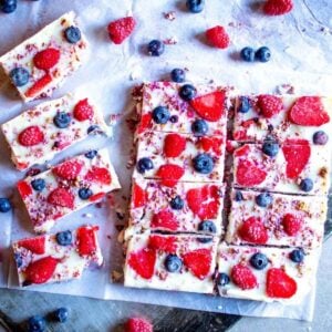yogurt granola bars with berries thumbnail picture.