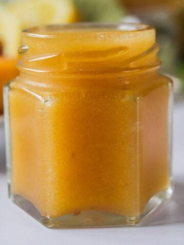 simple peach syrup thumbnail picture.