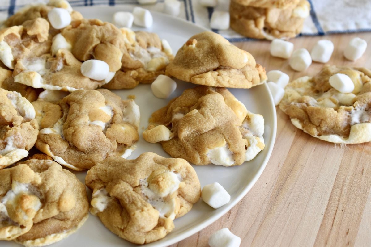 Peanut Butter Marshmallow Cookies on a white plate. 