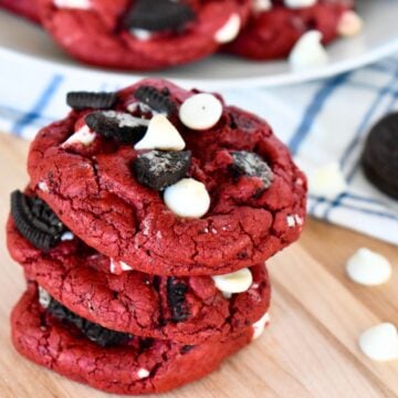 Red Velvet Oreo Cookies with Cake Mix.