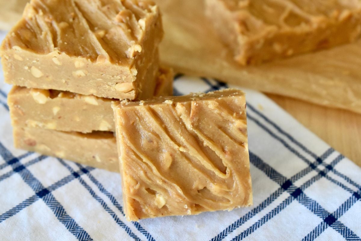 2 Ingredient peanut butter fudge on a countertop. 